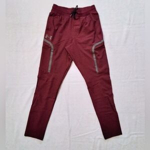 Under Armour UA SPORTSYLTYLE ELITE CARGO TAPERED PANTS SIZE SMALL New